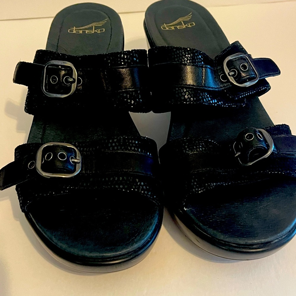 Dansko Orthopedic Black Sandal 8.5 Euro 39